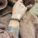 Bracelet en pierre volcanique (19 cm)