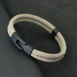 Bracelet en chaîne cordée