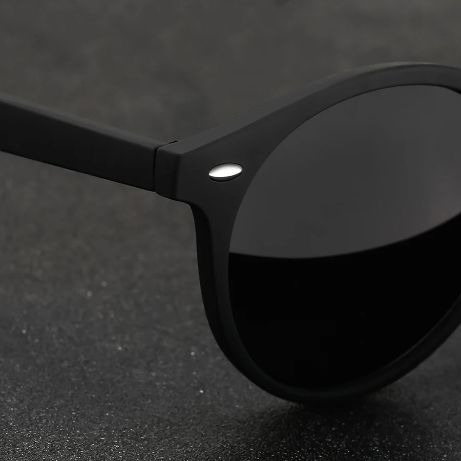 Lunettes de soleil rondes vintage, détails métalliques - anti éblouissements – Image 2
