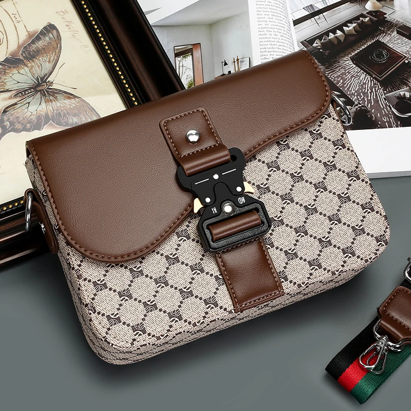 Sac à bandoulière pour homme au motif jacquard tendance, haut de gamme ! – Image 12